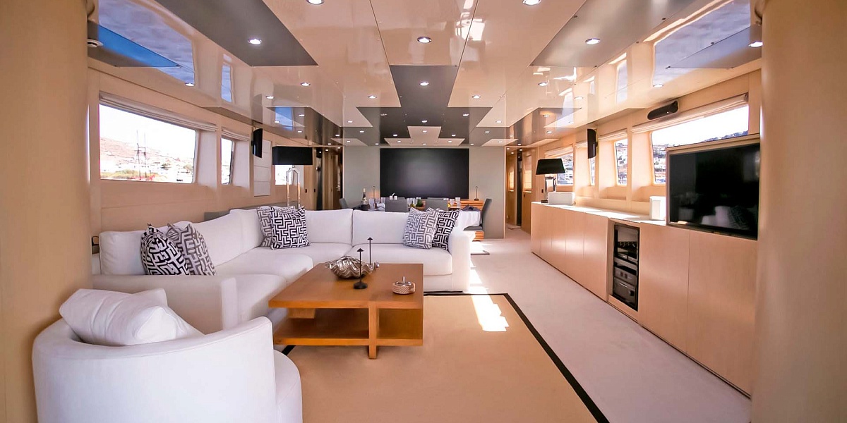 Аренда яхты Baglietto 100 Sofia Y на Миконосе